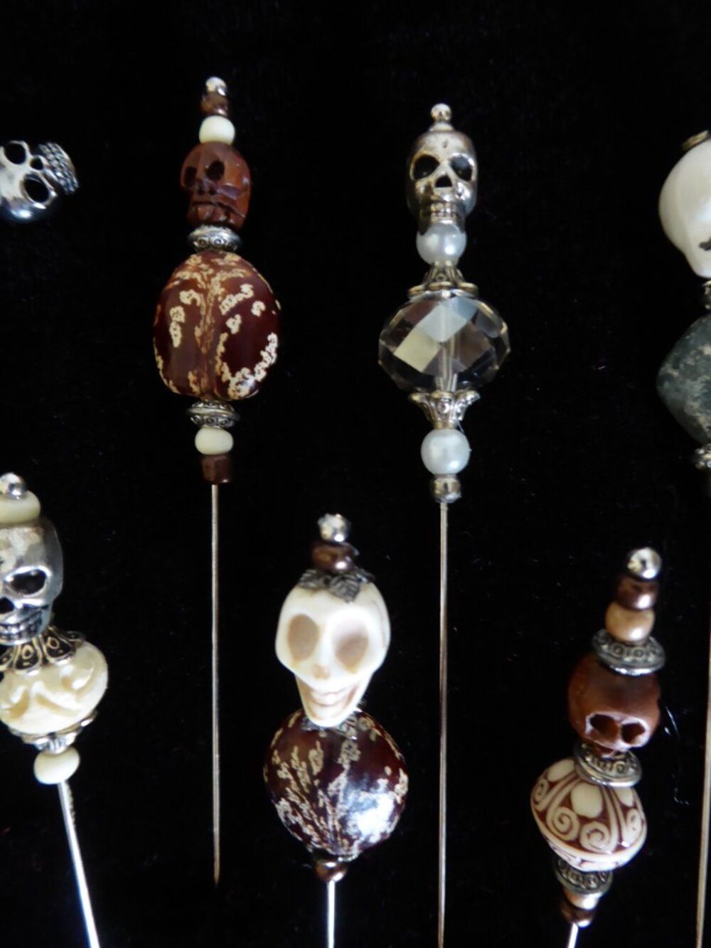 NEW VOODOO DOLL PIN DISPLAY BOX HANDCRAFTED PROP ODDITY CURIOSITIES - Picture 4 of 16